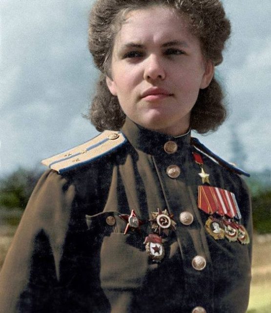 Война не имеет обличья! Женщины-герои Великой Отечественной войны Война не имеет обличья! Женщины-герои Великой Отечественной войны