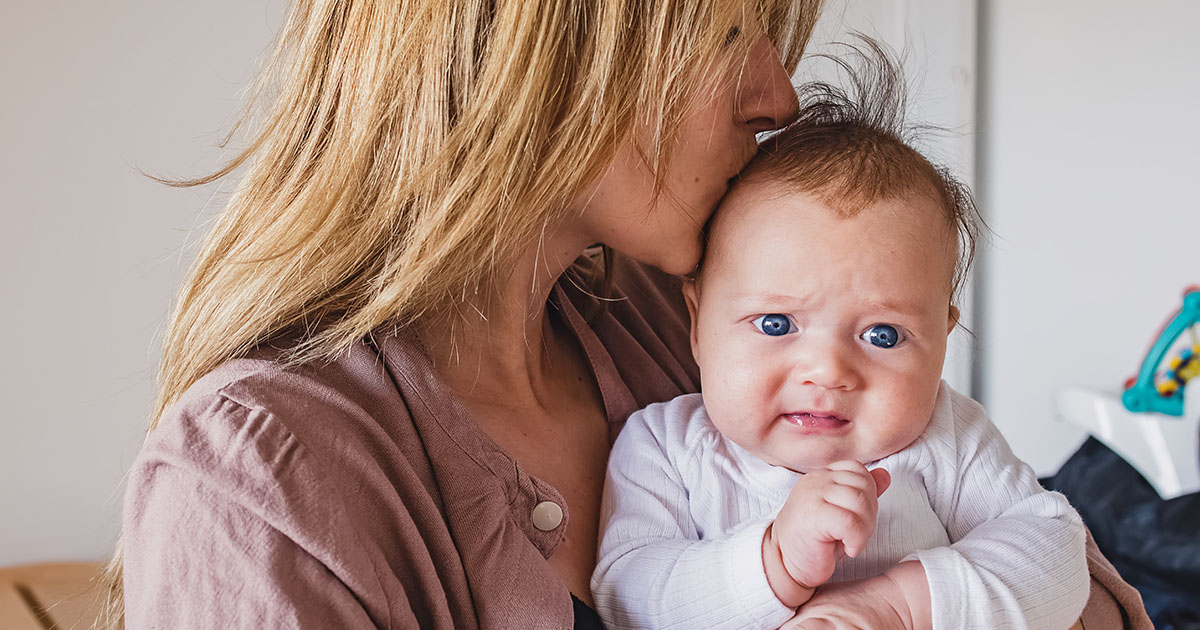 ребенок в семье. женщина с ребенком. жизнь, как она есть (2010). ребенок в семье. счастливая семья.